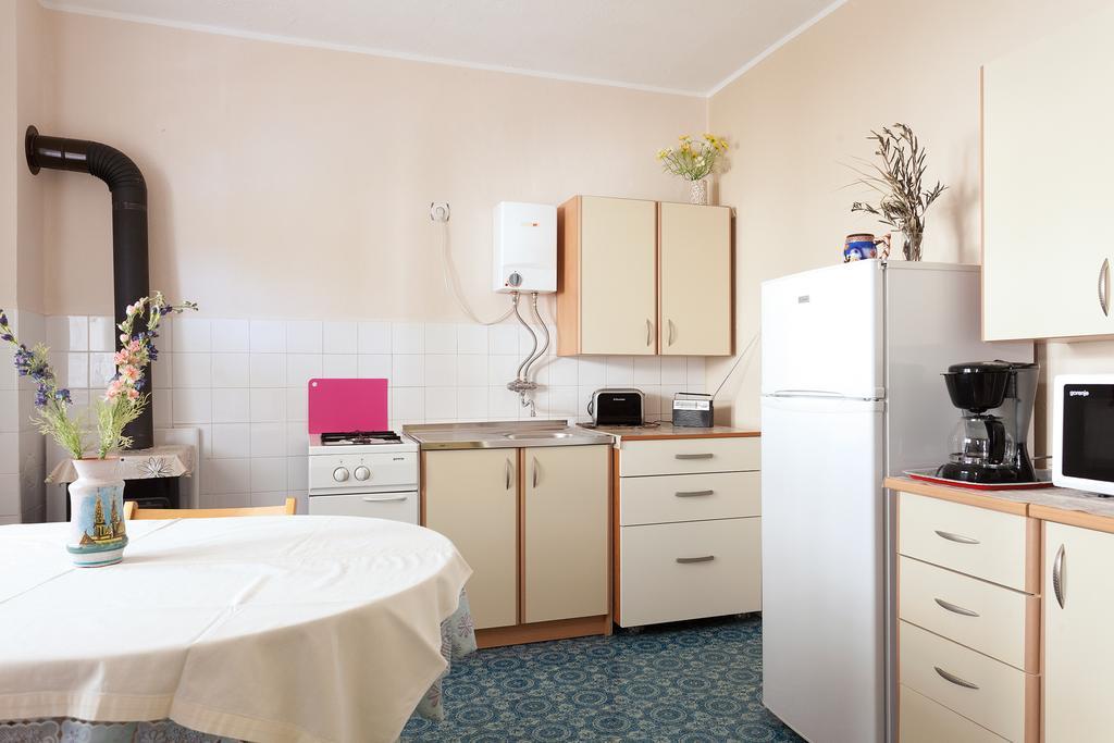 קרלובג Apartman Davorka מראה חיצוני תמונה